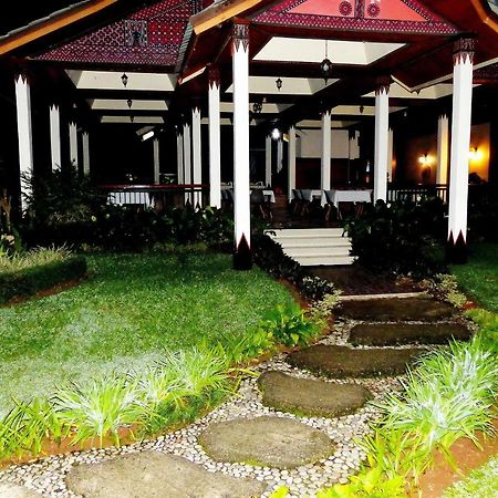 Toraja Torsina Hotel Rantepao Exterior photo